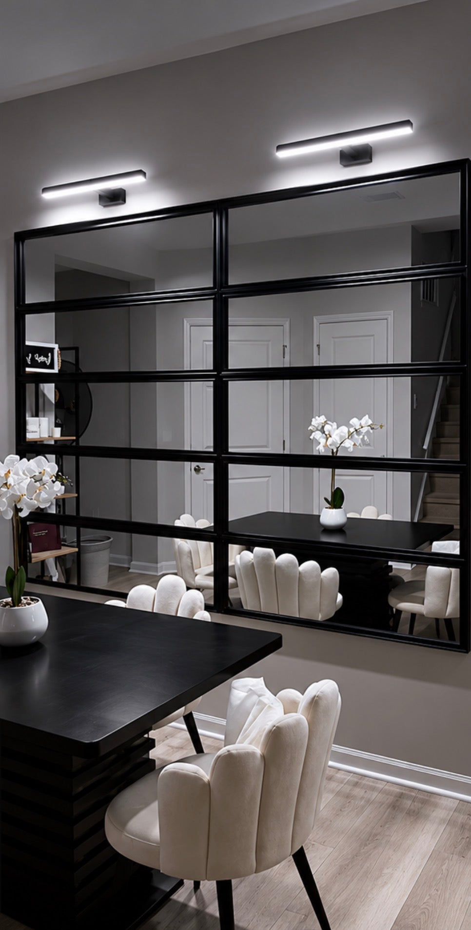 Modern LED Gallery Light